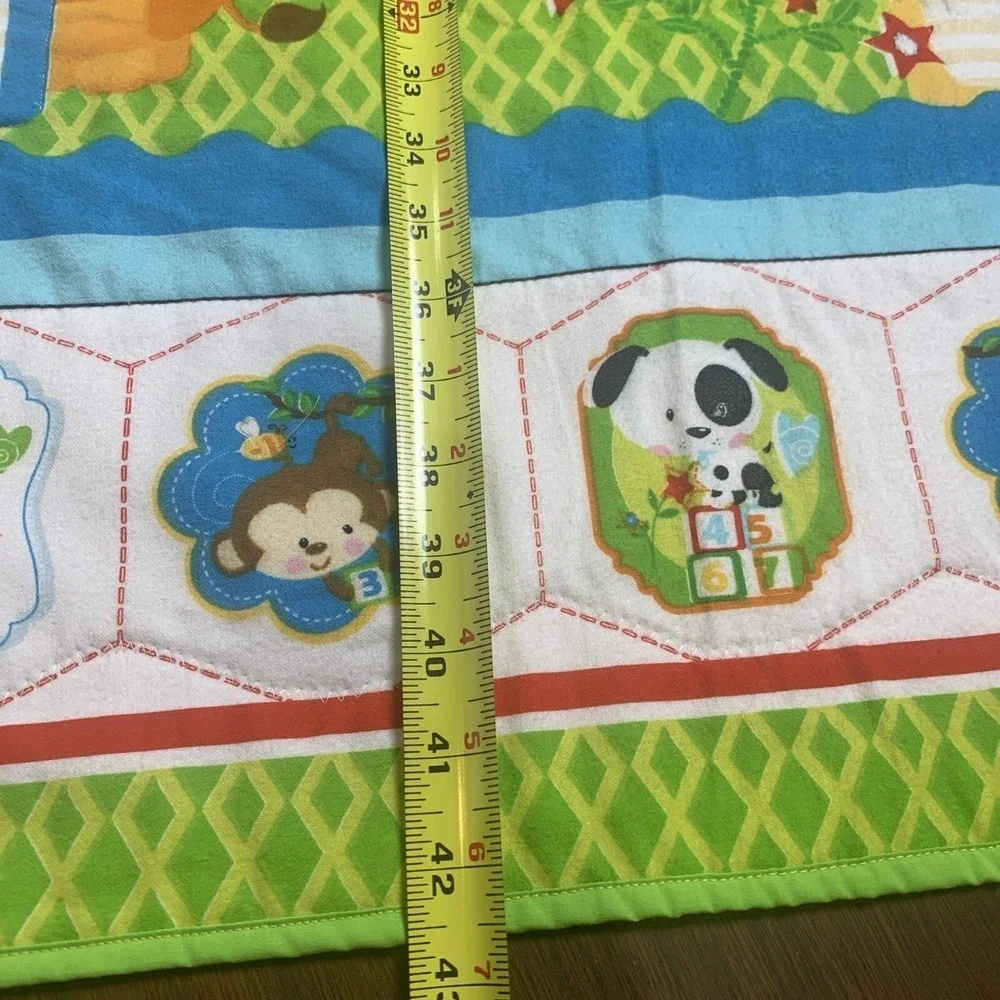 Vintage Handmade Baby Quilt‎ Wall Hanging 36